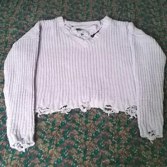 NWOT Lilac distressed sweater - Picture 3 of 5